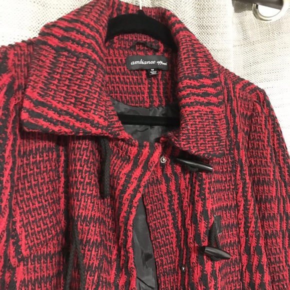 ❗️SOLD❗️Women’s Cute Red and Black Checkered NWOT Pea Coat Winter Coat Fall Coat - Picture 7 of 15